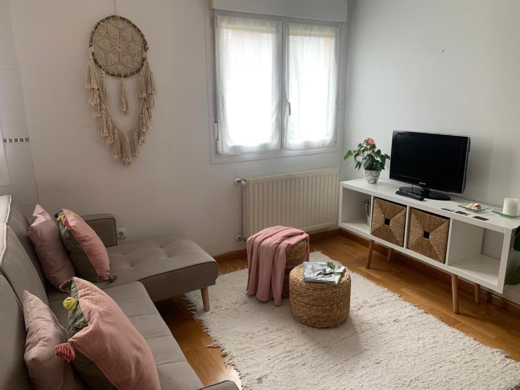 Apartamento Con Encanto Y Mucha Luz Villaviciosa  Esterno foto
